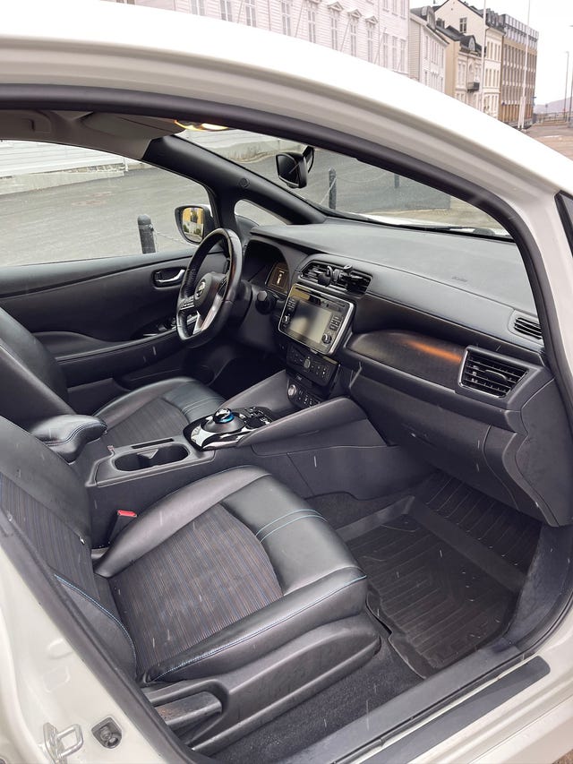 2018 NISSAN LEAF - 7