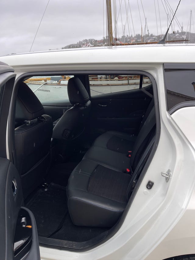 SJNFAAZE1U0006504 2018 NISSAN LEAF-5