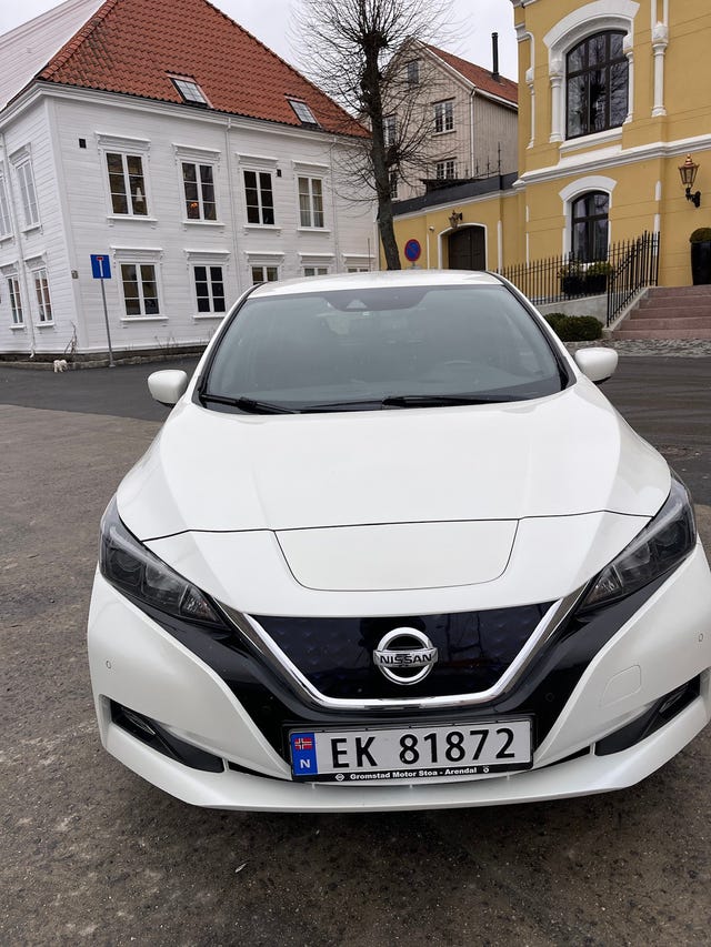SJNFAAZE1U0006504 2018 NISSAN LEAF-2