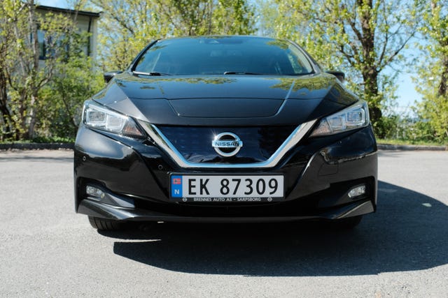 SJNFAAZE1U0014815 2018 NISSAN LEAF-1