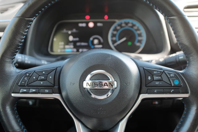 2018 NISSAN LEAF - 15