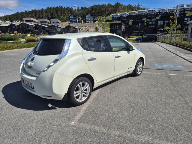 2012 NISSAN LEAF - 4