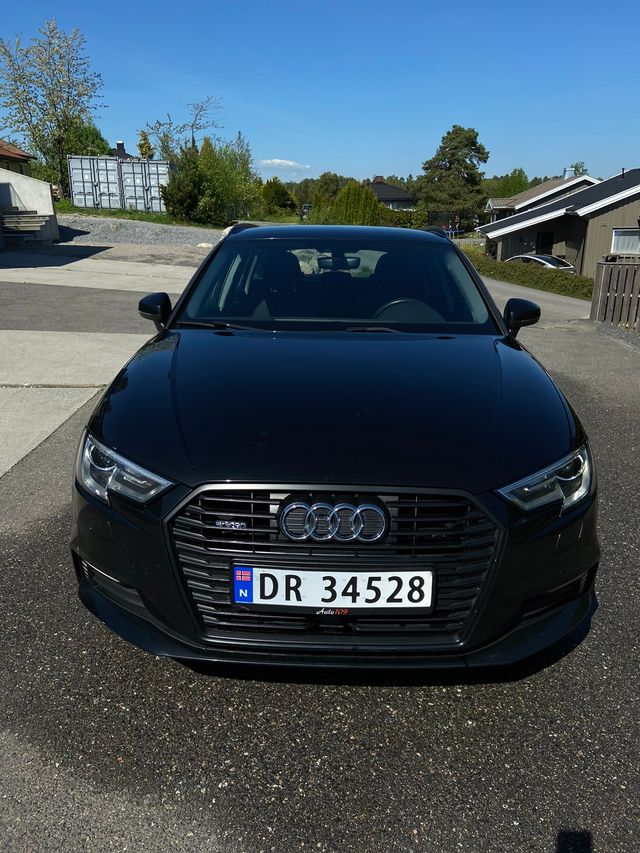 2018 AUDI A3 - 1