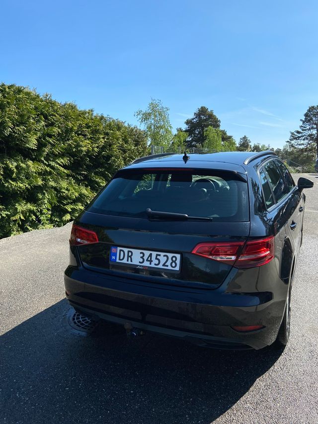 WAUZZZ8V4JA013019 2018 AUDI A3-3