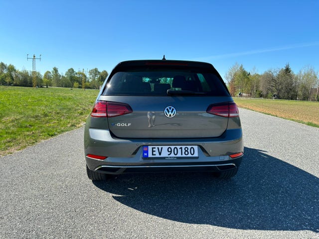WVWZZZAUZKW916049 2019 VOLKSWAGEN GOLF-5