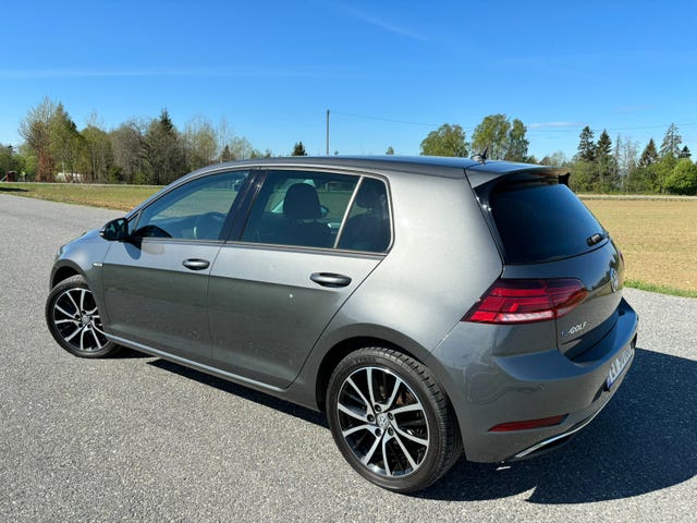 WVWZZZAUZKW916049 2019 VOLKSWAGEN GOLF-4