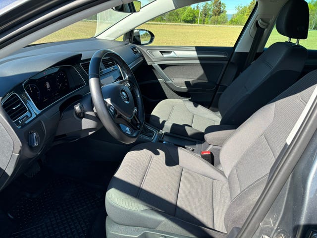2019 VOLKSWAGEN GOLF - 15