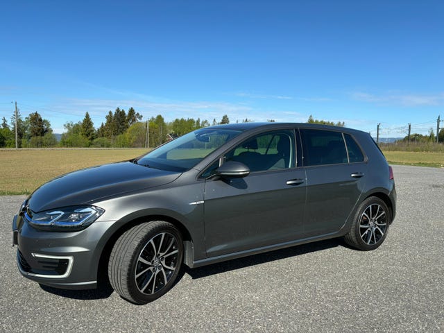 WVWZZZAUZKW916049 2019 VOLKSWAGEN GOLF-3