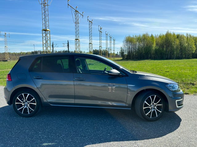 WVWZZZAUZKW916049 2019 VOLKSWAGEN GOLF-1