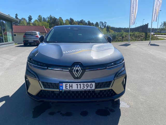 2024 RENAULT MEGANE - 8