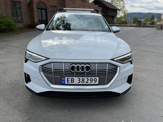 WAUZZZGE0LB029281 2020 AUDI E-TRON-1