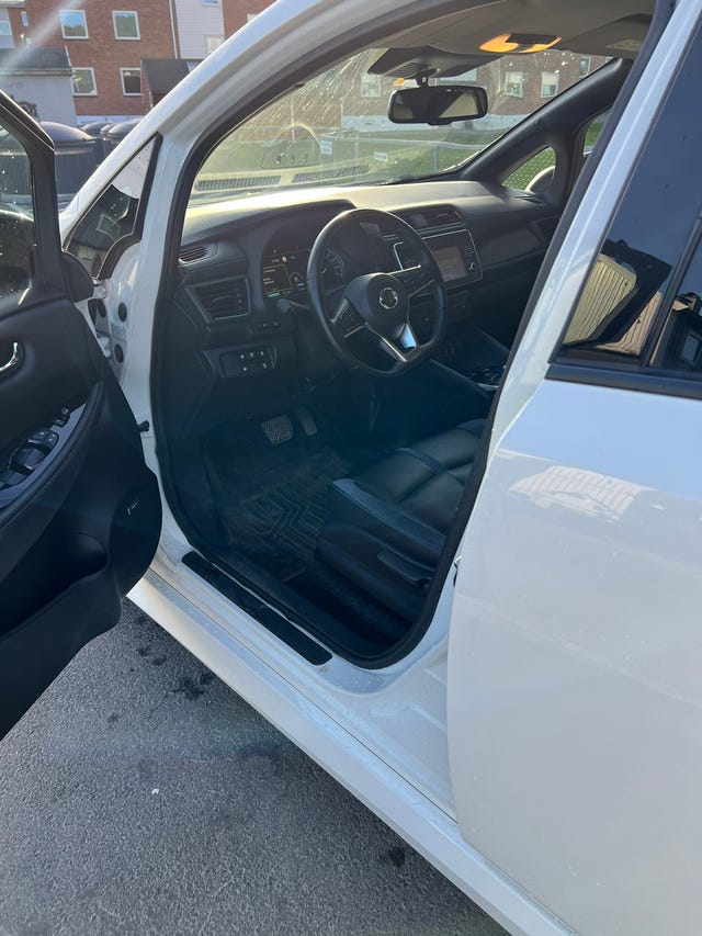 2018 NISSAN LEAF - 7