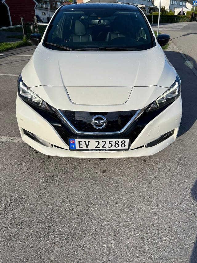 SJNFAAZE1U0029477 2018 NISSAN LEAF-5
