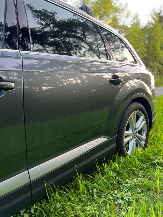 2018 AUDI Q7 - 15