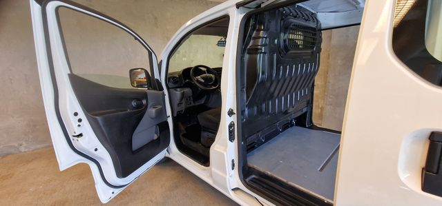 2019 NISSAN E-NV200 - 10