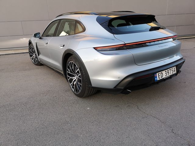 2022 PORSCHE TAYCAN CROSS TURISMO - 6