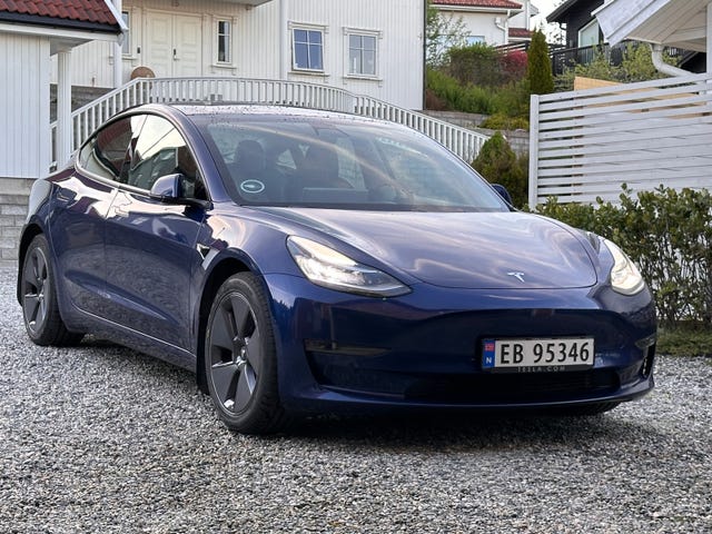 5YJ3E7EB0MF832933 2021 TESLA MODEL 3-2