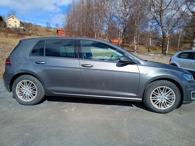 WVWZZZAUZKW910031 2019 VOLKSWAGEN GOLF-5