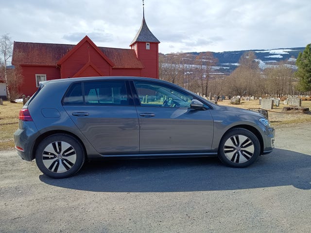 WVWZZZAUZKW910031 2019 VOLKSWAGEN GOLF-0