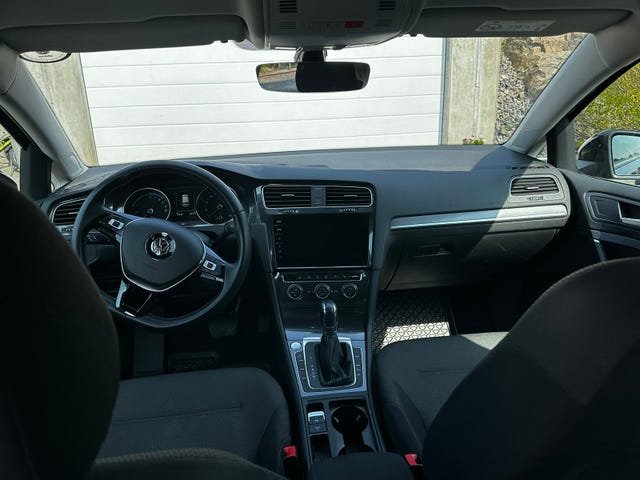 2018 VOLKSWAGEN GOLF - 9