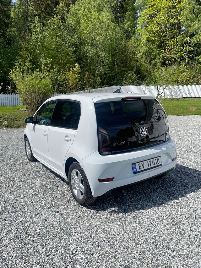 2019 VOLKSWAGEN UP! - 8