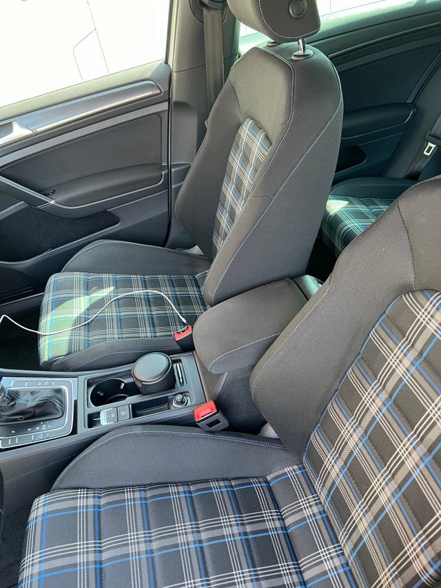 2018 VOLKSWAGEN GOLF - 9