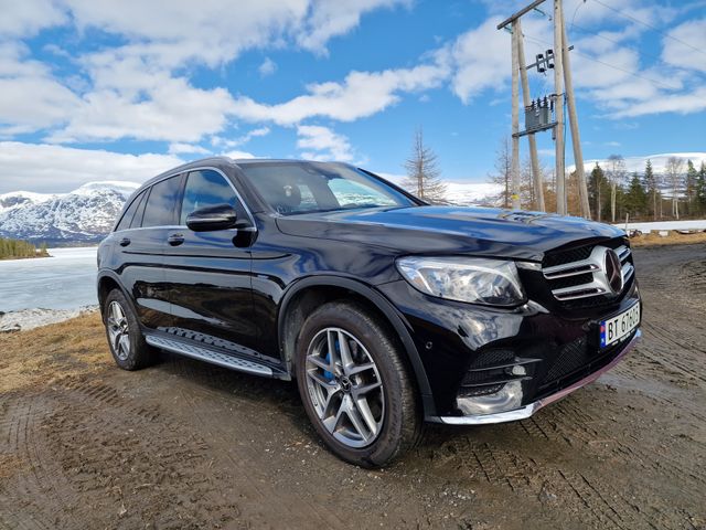 WDC2539541V021664 2017 MERCEDES-BENZ GLC-2