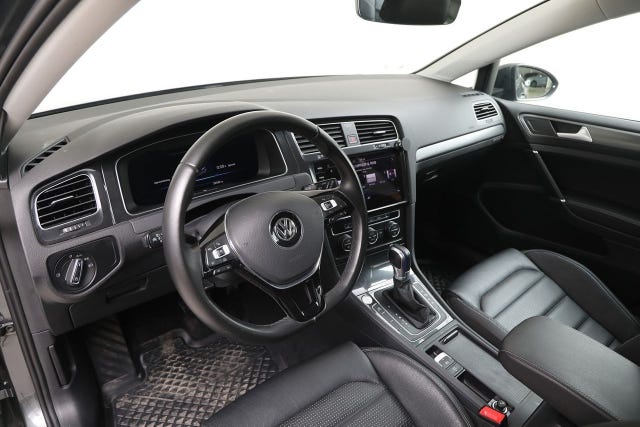 2018 VOLKSWAGEN GOLF - 15