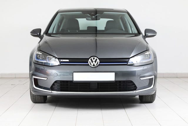 2018 VOLKSWAGEN GOLF - 9