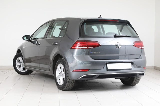 2018 VOLKSWAGEN GOLF - 11