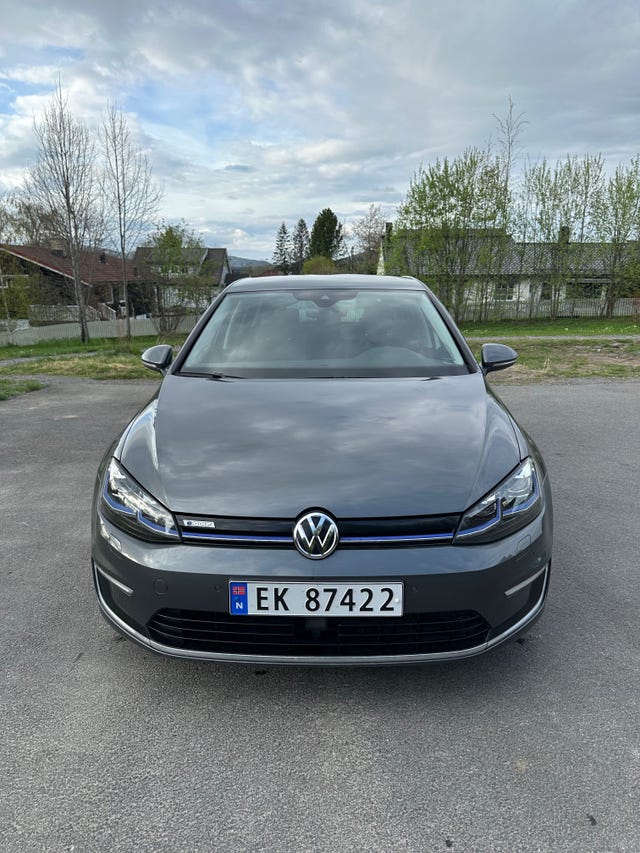 WVWZZZAUZJ8906259 2018 VOLKSWAGEN GOLF-0