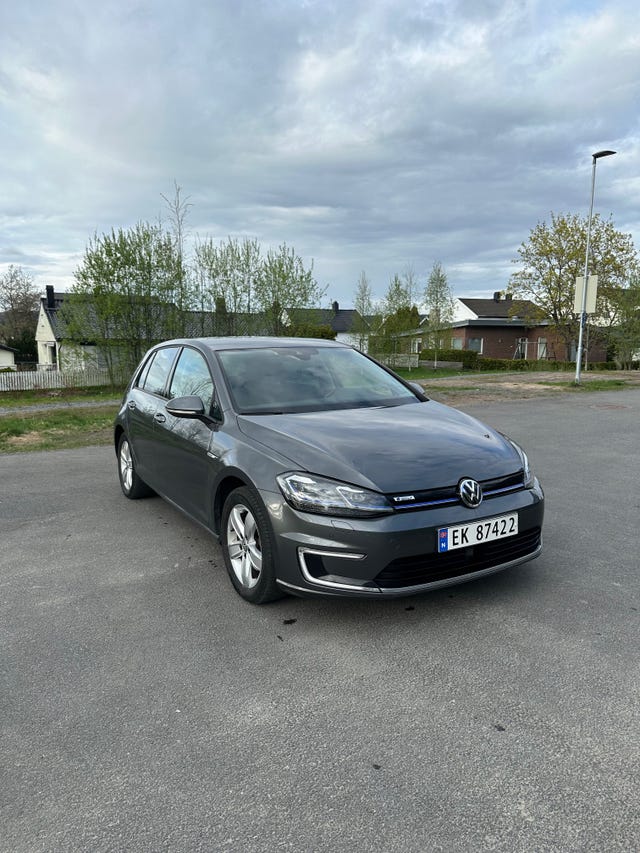 2018 VOLKSWAGEN GOLF - 8