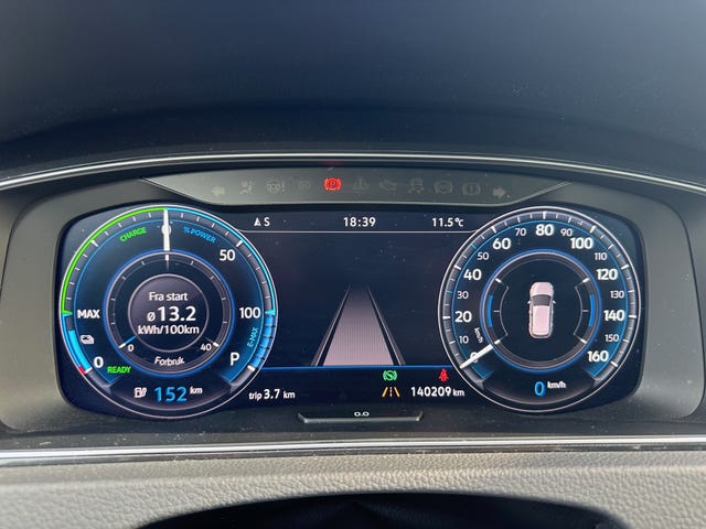 2018 VOLKSWAGEN GOLF - 13