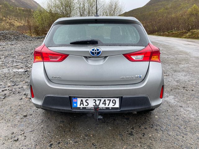 SB1MS3JE90E024120 2013 TOYOTA AURIS-4