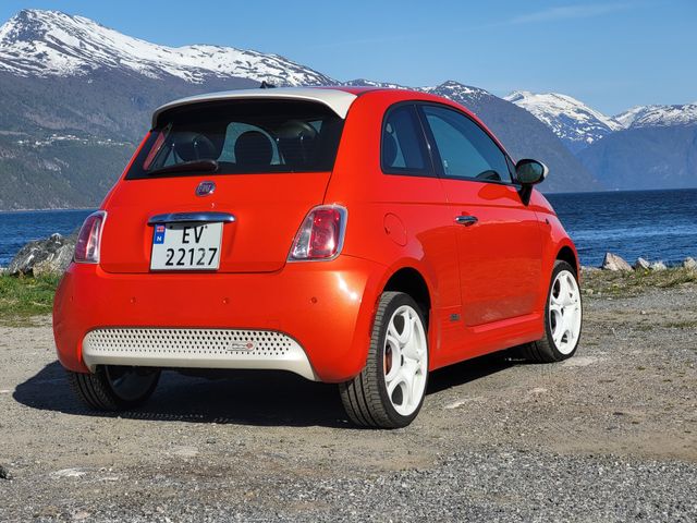 2014 FIAT 500 - 6