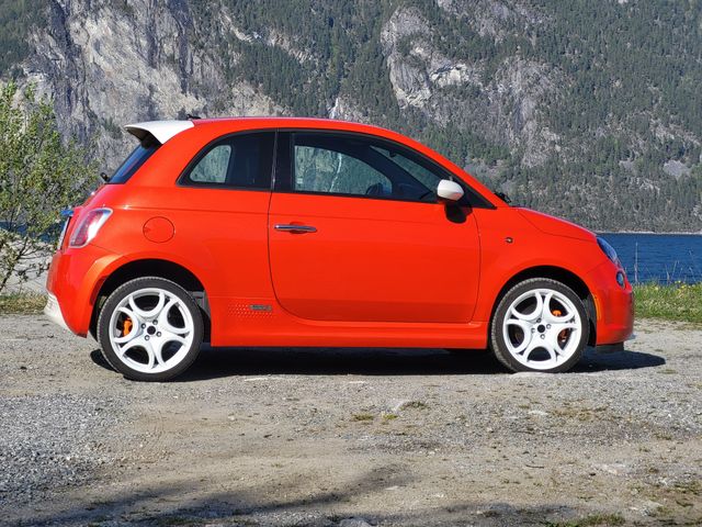 2014 FIAT 500 - 7