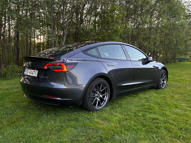 5YJ3E7EB5MF825301 2021 TESLA MODEL 3-5