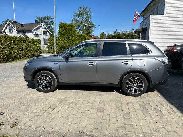 2015 MITSUBISHI OUTLANDER - 10