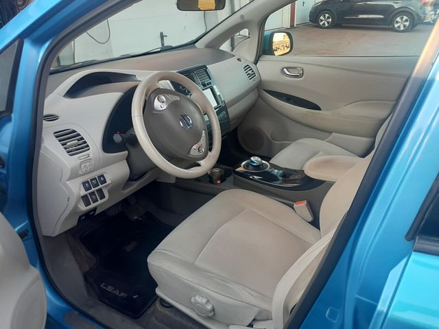 2012 NISSAN LEAF - 10