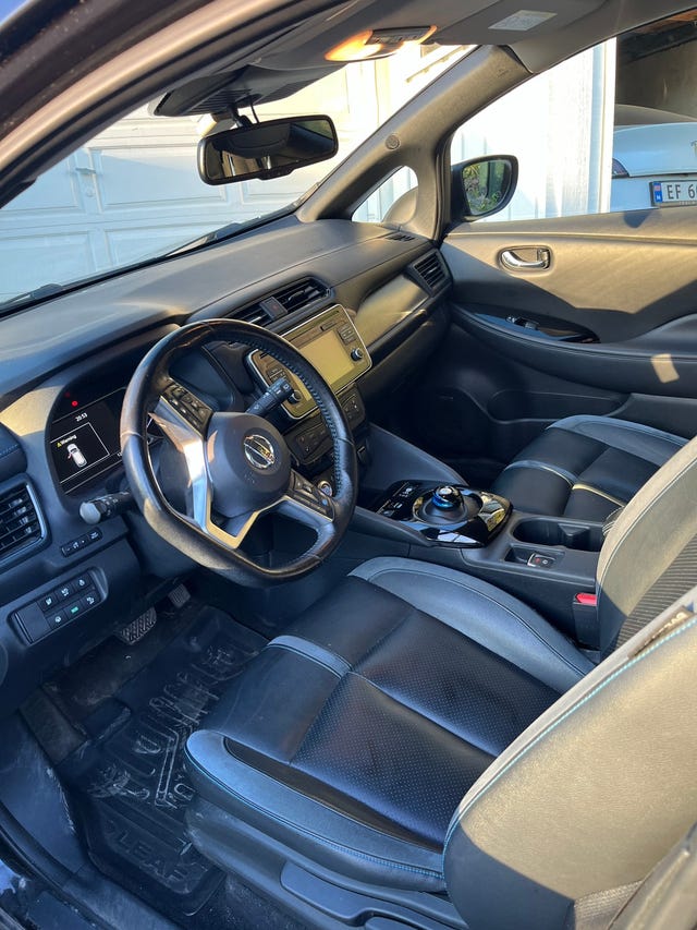 SJNFAAZE1U0029717 2018 NISSAN LEAF-4