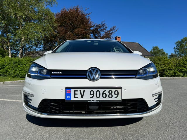 WVWZZZAUZK8913563 2019 VOLKSWAGEN GOLF-1