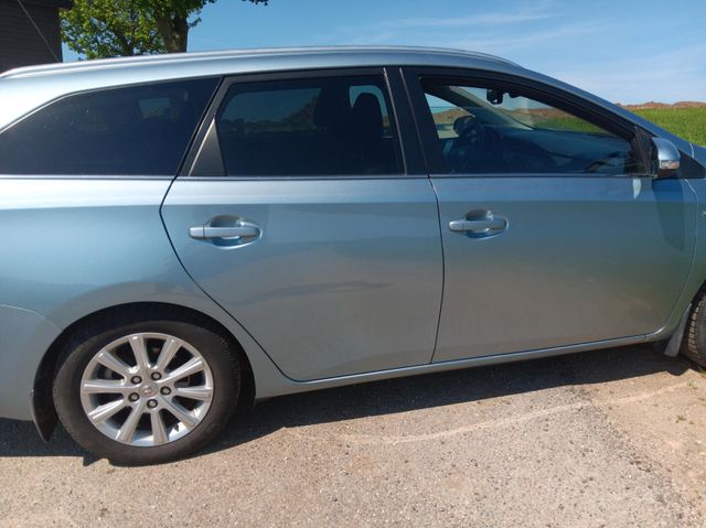 2014 TOYOTA AURIS - 12