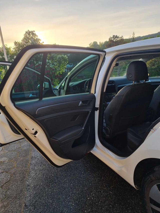 2019 VOLKSWAGEN GOLF - 13