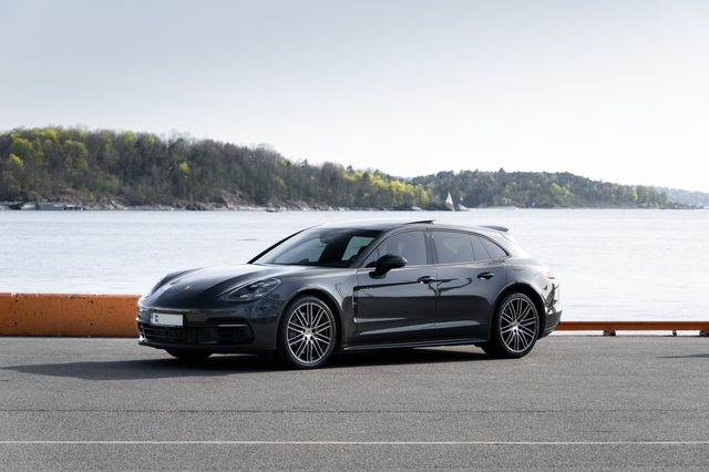 2019 PORSCHE PANAMERA - 1