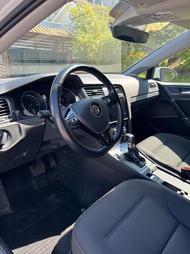 2018 VOLKSWAGEN GOLF - 8