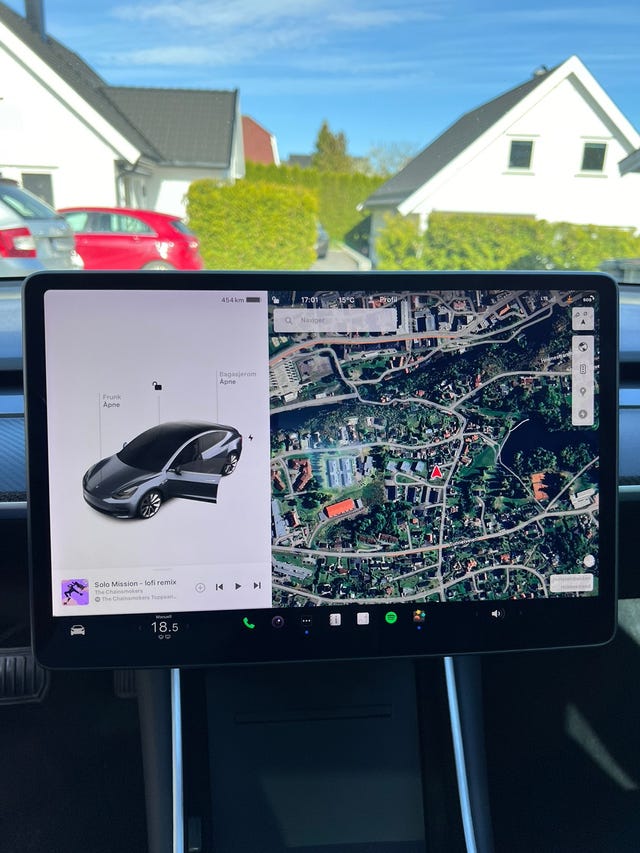 2019 TESLA MODEL 3 - 12