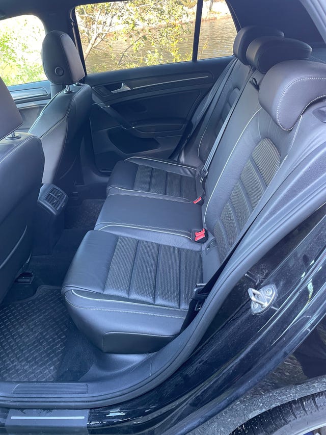 2018 VOLKSWAGEN GOLF - 9
