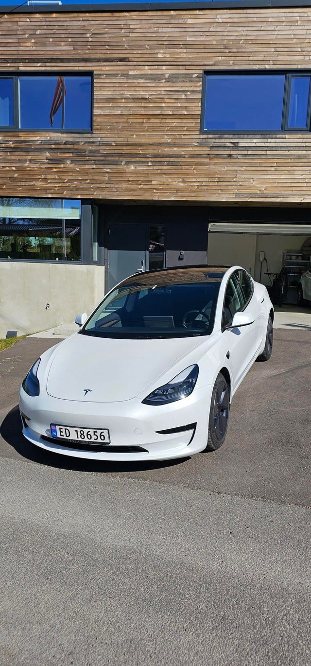LRW3E7FJ5MC333478 2021 TESLA MODEL 3-2