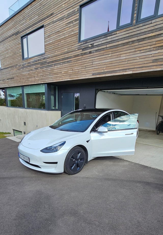 LRW3E7FJ5MC333478 2021 TESLA MODEL 3-0