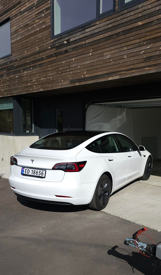 LRW3E7FJ5MC333478 2021 TESLA MODEL 3-4